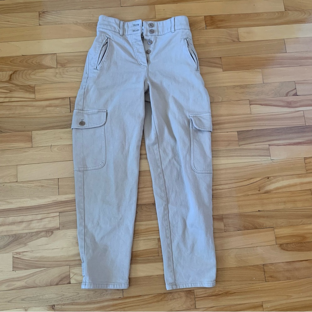 Wilfred Free cargo pants creamy colour size 0